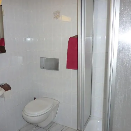 Konukevi Maerkische Bauernstube 3*